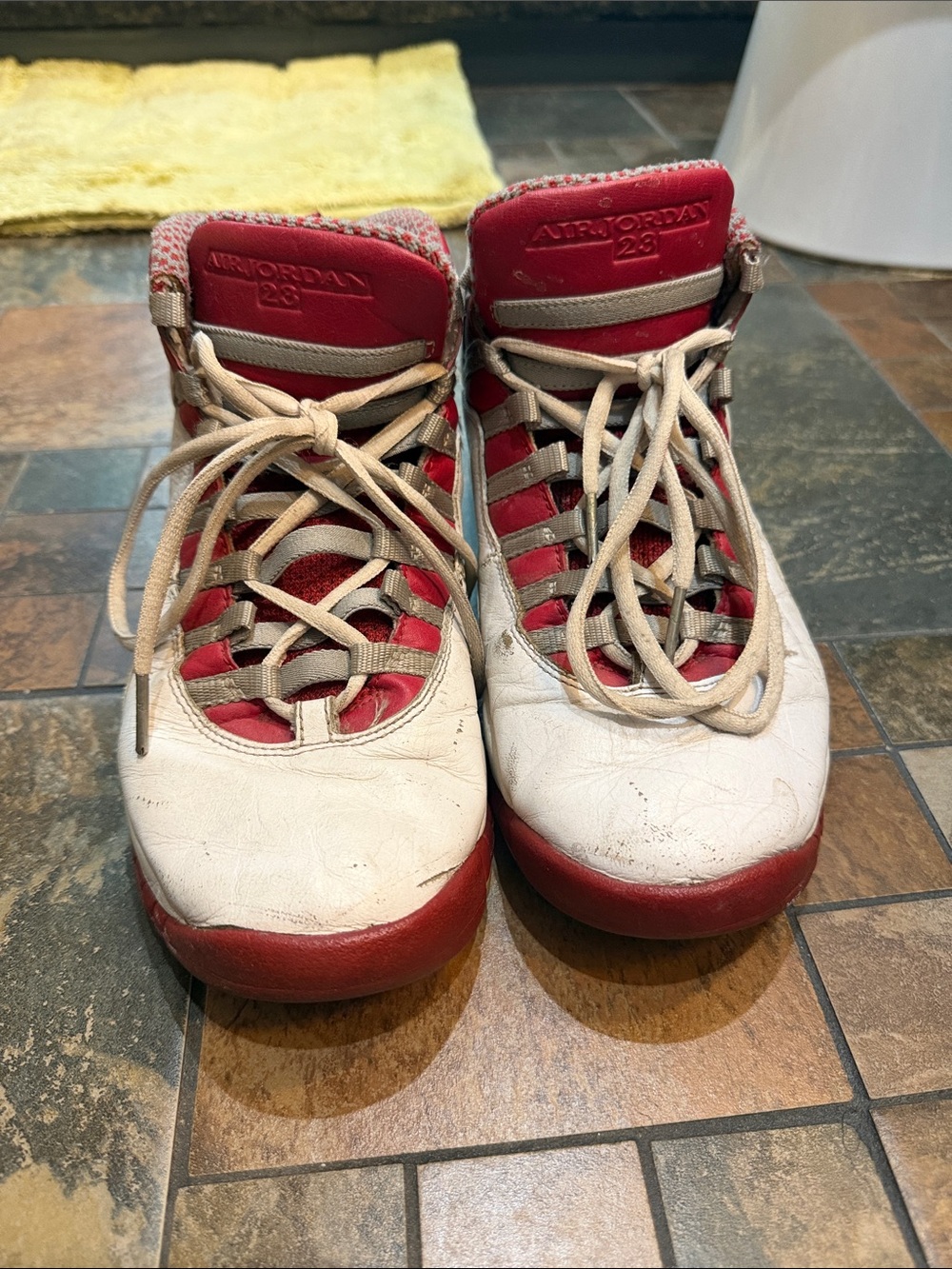 Jordan 10s White & Red Basketball Shoes Vintage
